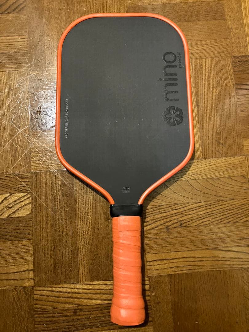 mino ピックルボールパドル オレンジ - メルカリ