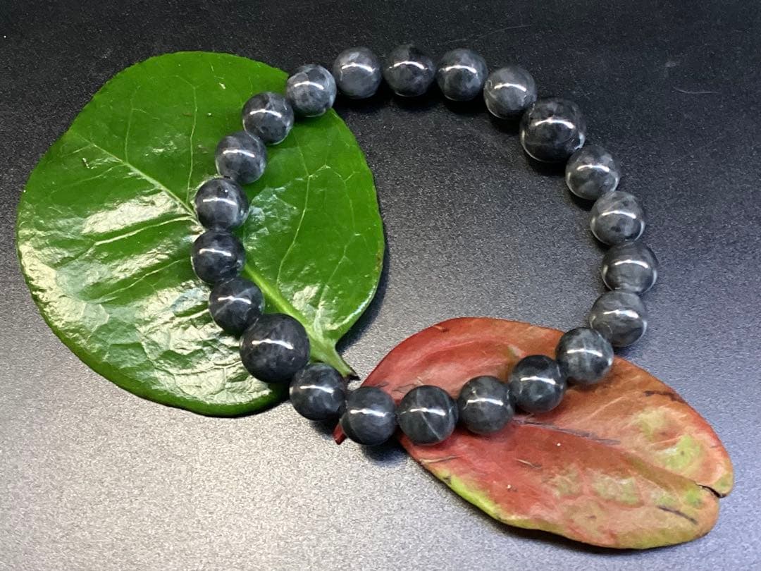 ✳糸魚川翡翠 薄墨色ブレスレット 15cm 希少数の色合い　本物保証品の安価卸し