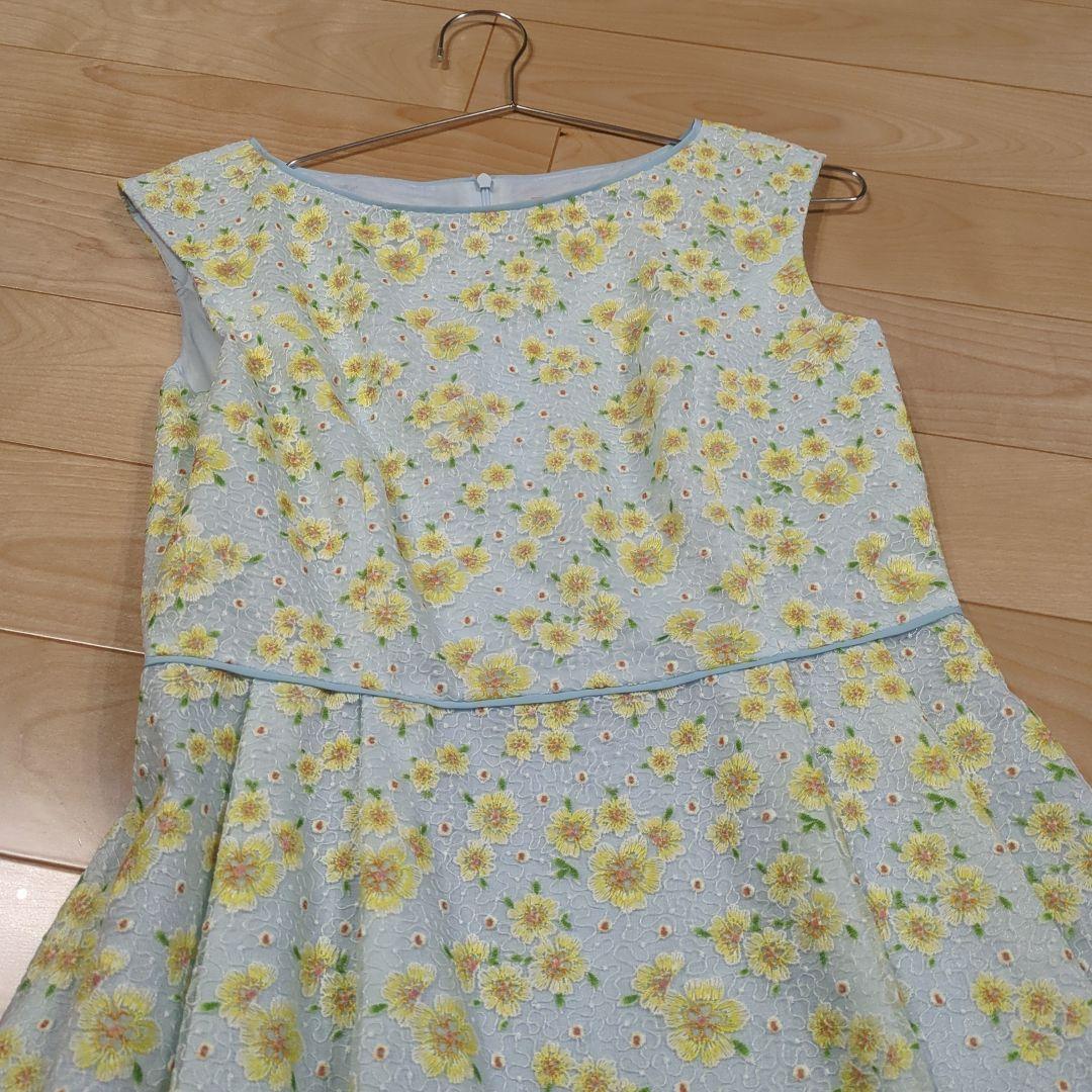 TOCCA 花柄ノースリーブワンピース