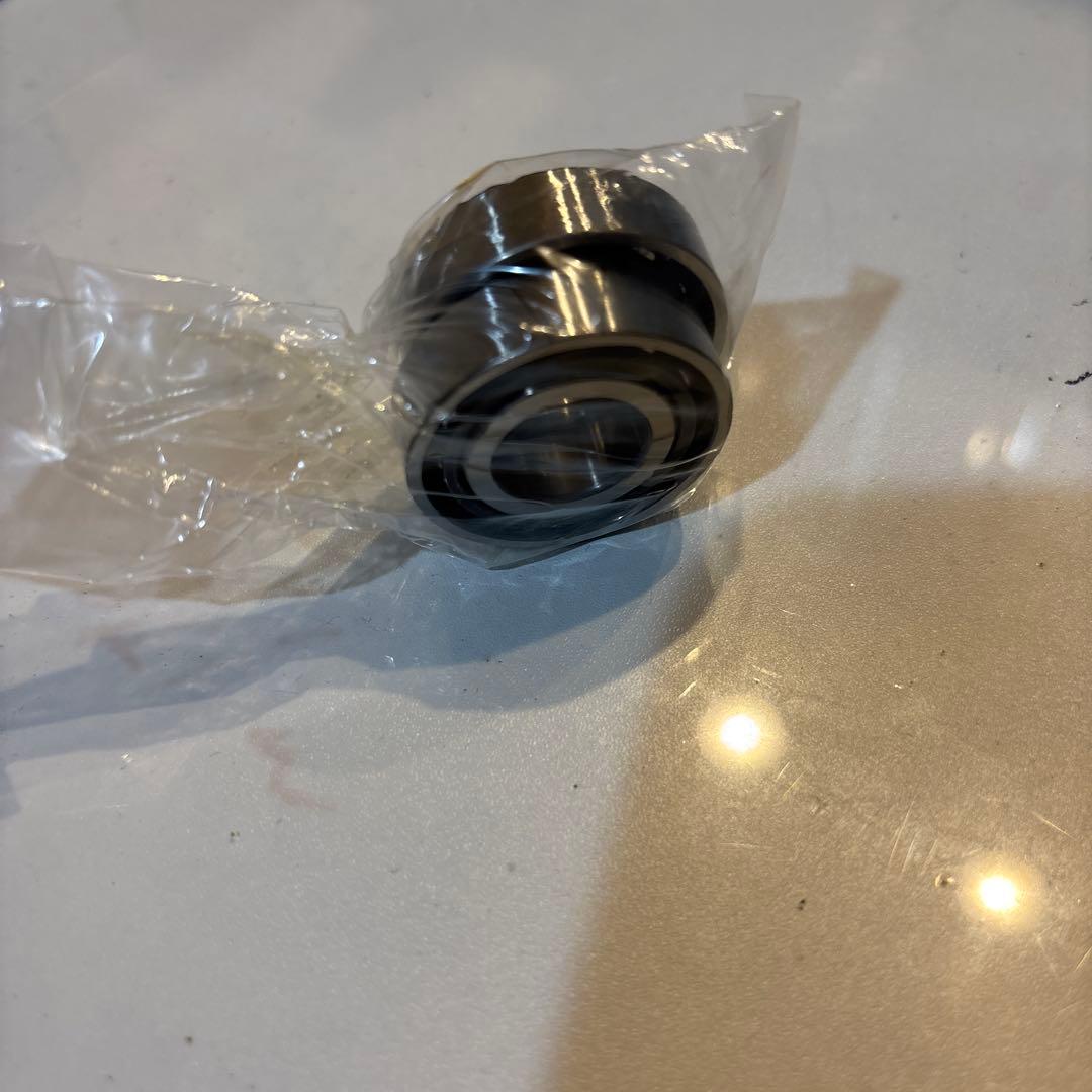 NSK ベアリング7002ATYNDFMP5 23個セット