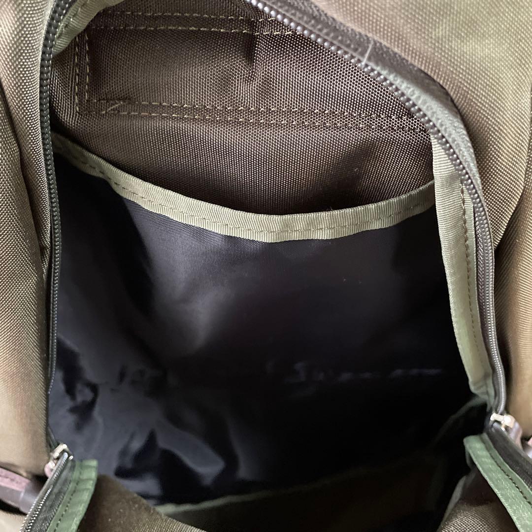 新品未使用Y'SACCS オリーブ ナイロンレザーリュック