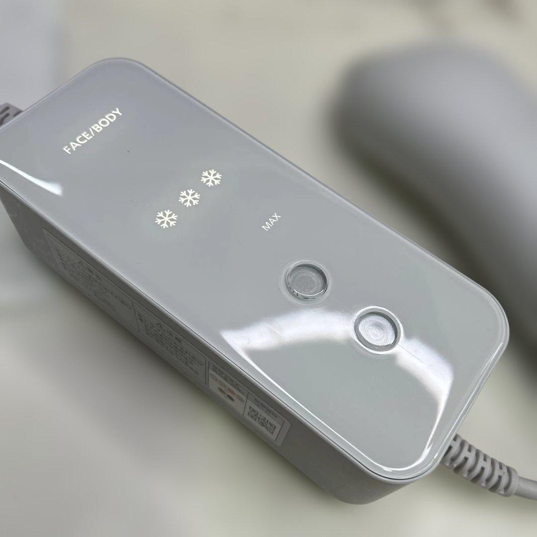 6782【美品】Panasonic 脱毛器 スムースエピ ES-WG0A-H