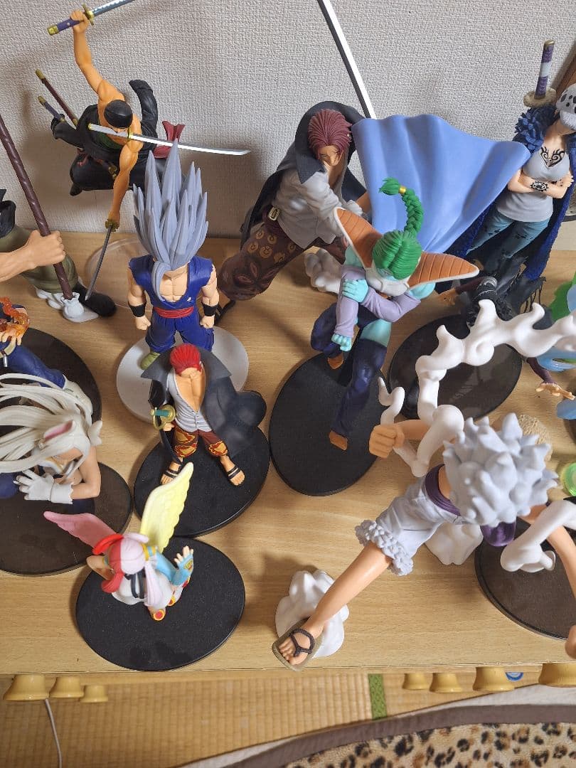 ワンピース 呪術廻戦 ヒロアカ 葬送のフリーレン フィギュア まとめ売り