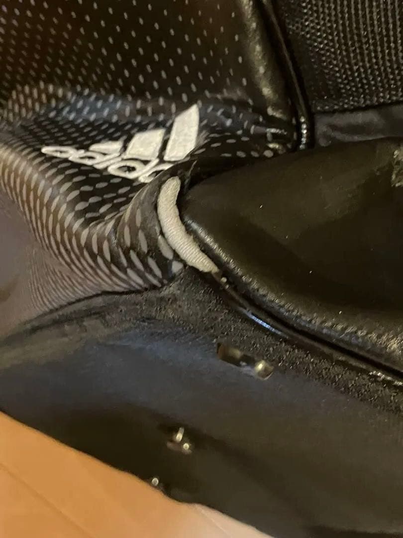 アディダス4分割キャディーバックスタンド式 計5点　2点追加しました。