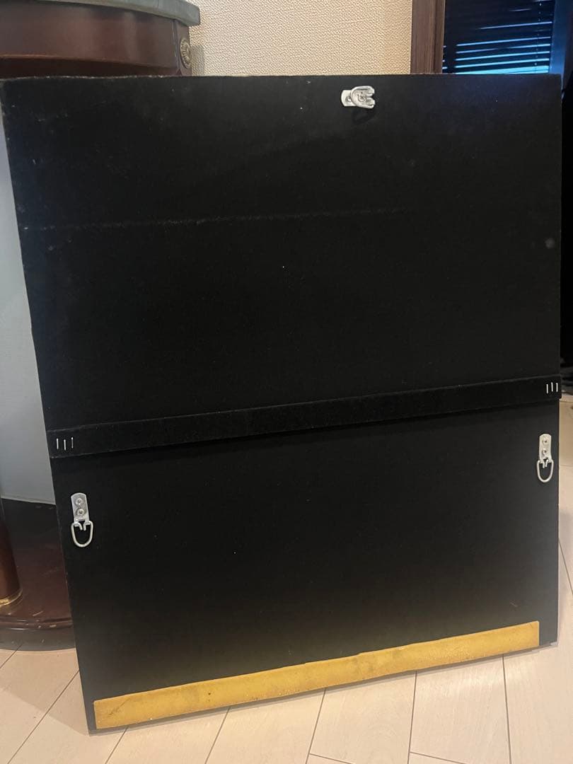 アンティーク風ゴールドフレーム壁掛け鏡