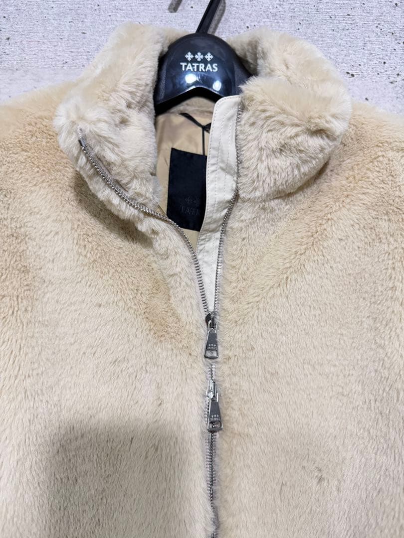 新品　タトラス　エコファーブルゾン　ジャケット　ASTONI ベージュ　メンズ