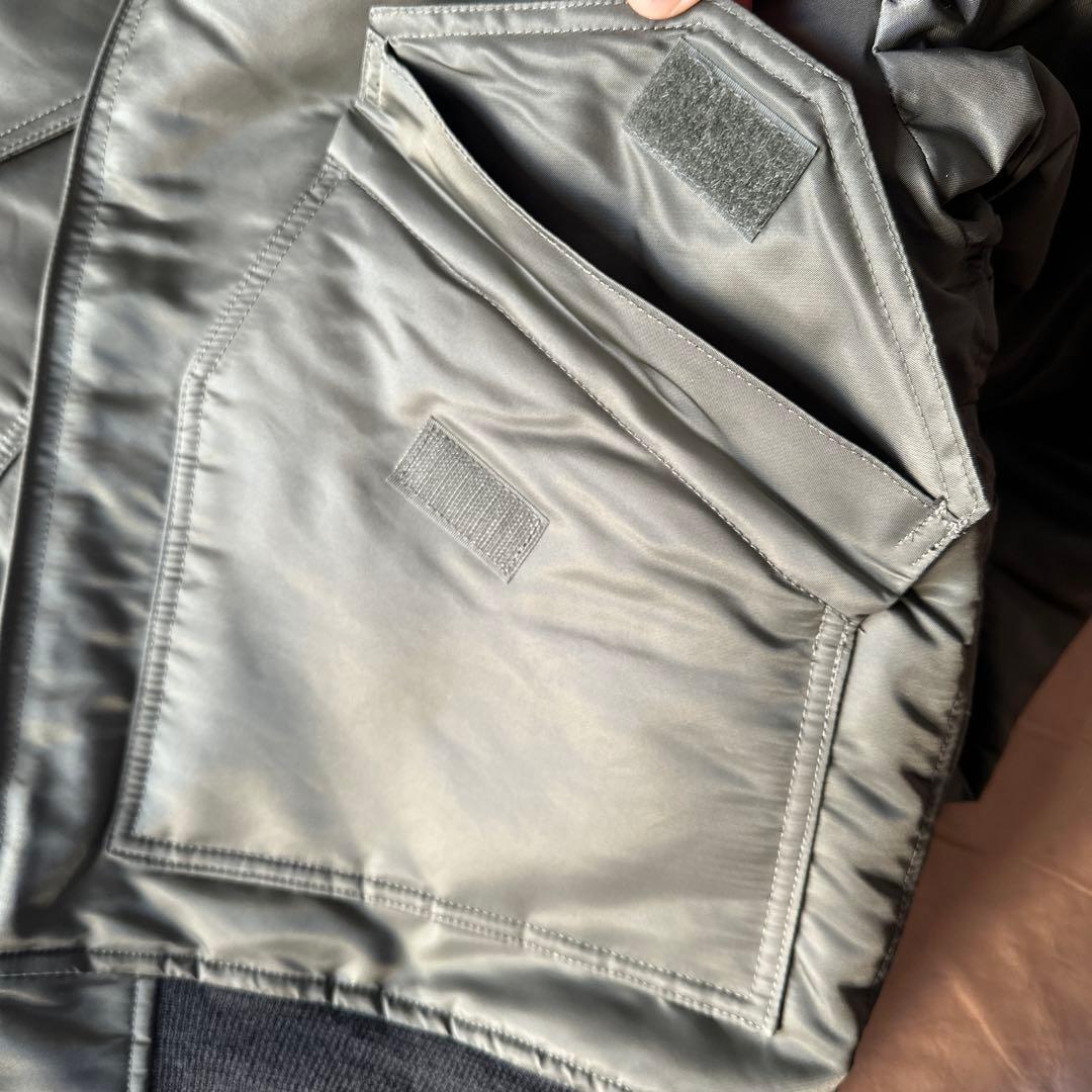 CWU-45Pフライトジャケット セージグリーン メンズ