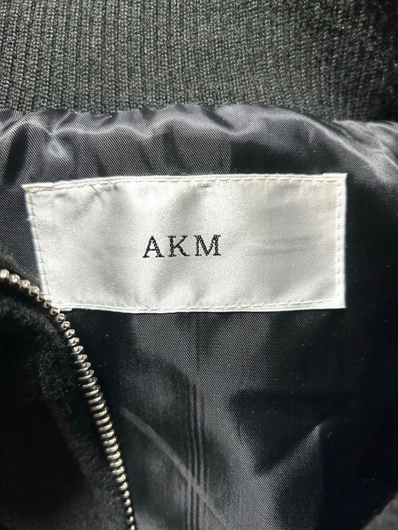 AKM Contemporary エイケイエム スタジャン ホースレザー 馬革