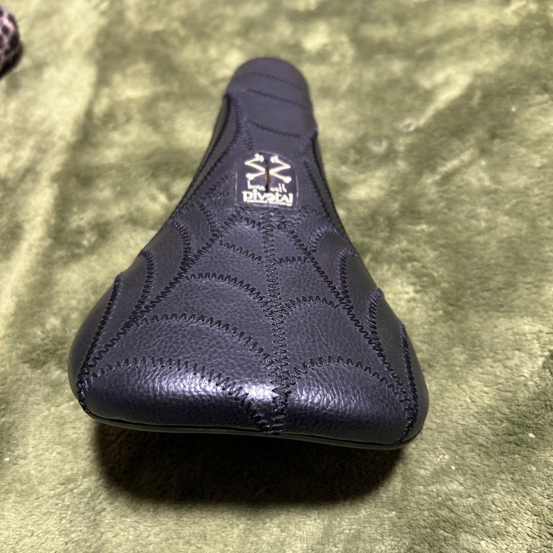 BONE DETH スパイダーサドル　シートポストセット　BMX