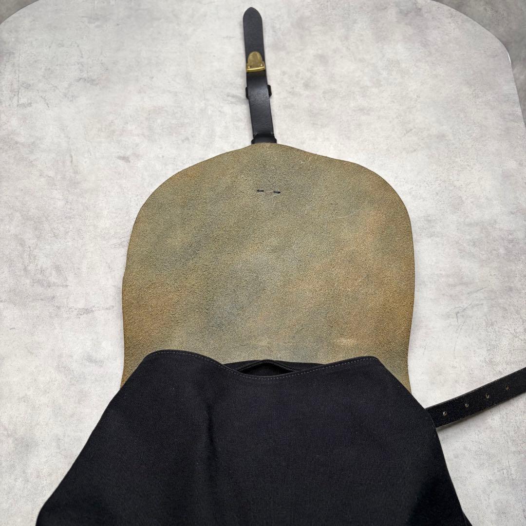 IL BISONTE イルビゾンテ キャンバス×レザー リュック ブラック