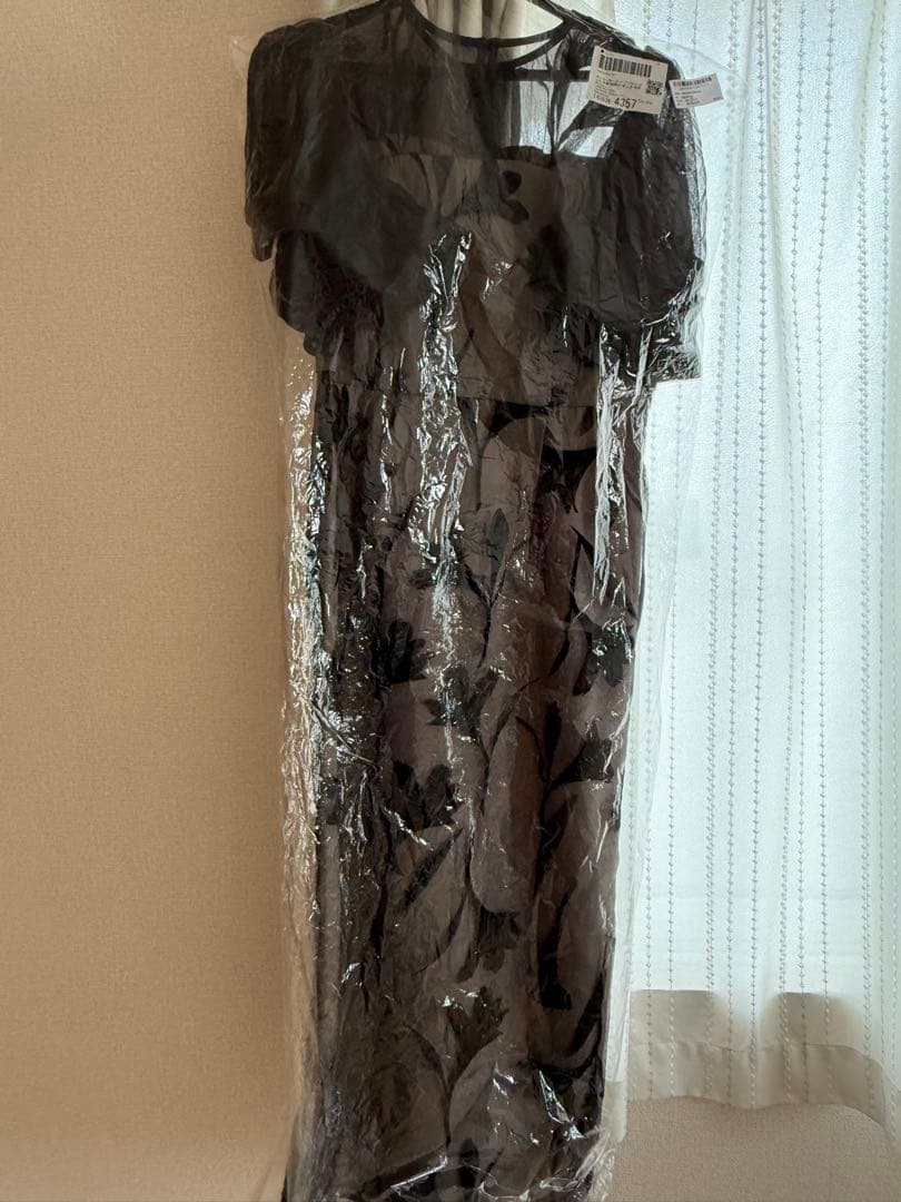 niana ドレス パーティードレス オケージョンドレス 結婚式 お呼ばれコーデ