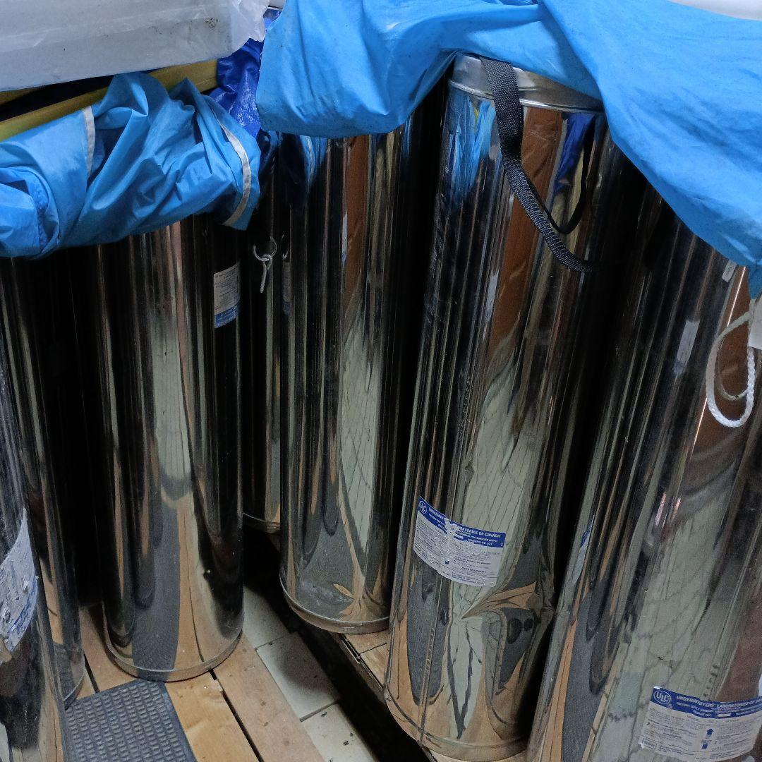 ステンレス二重煙突、カナダ製