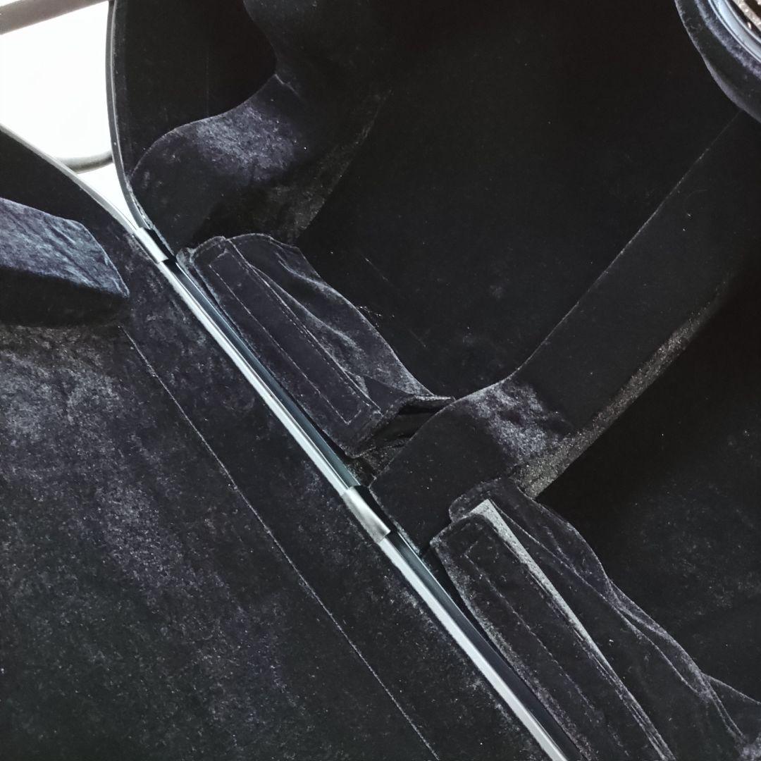 バリトンサックスケース　樹脂製