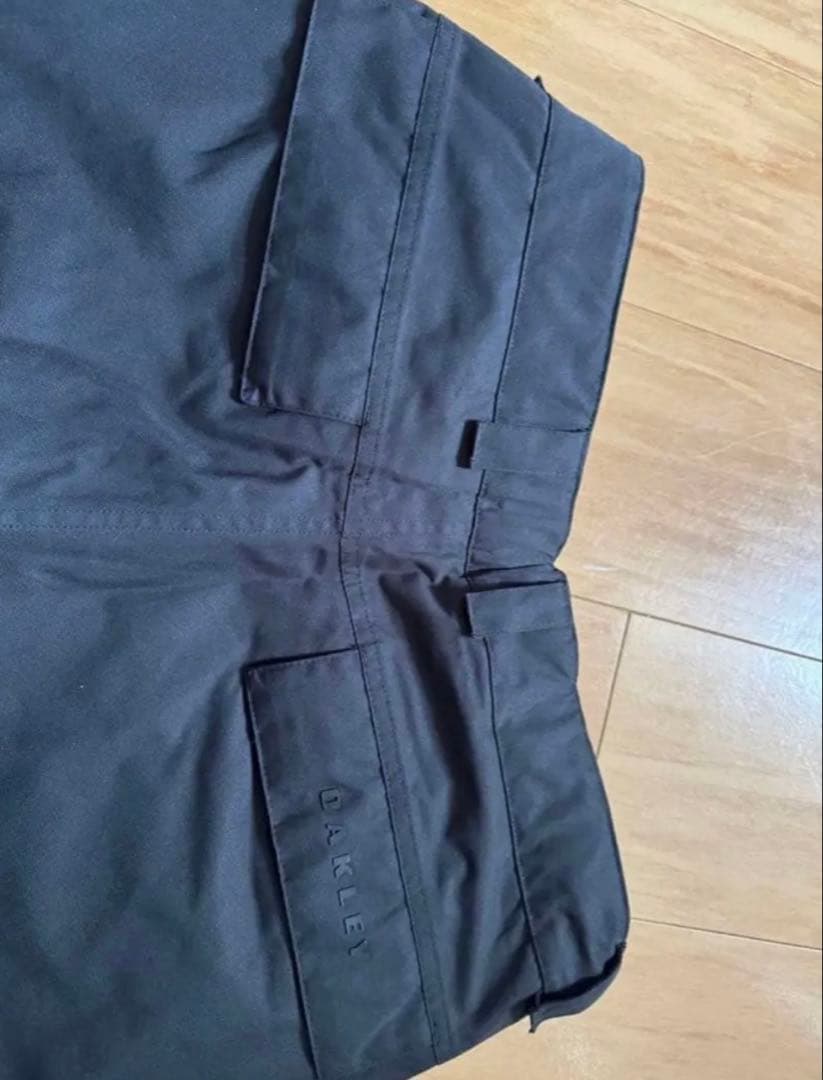 Oakley スノーボードパンツ 黒