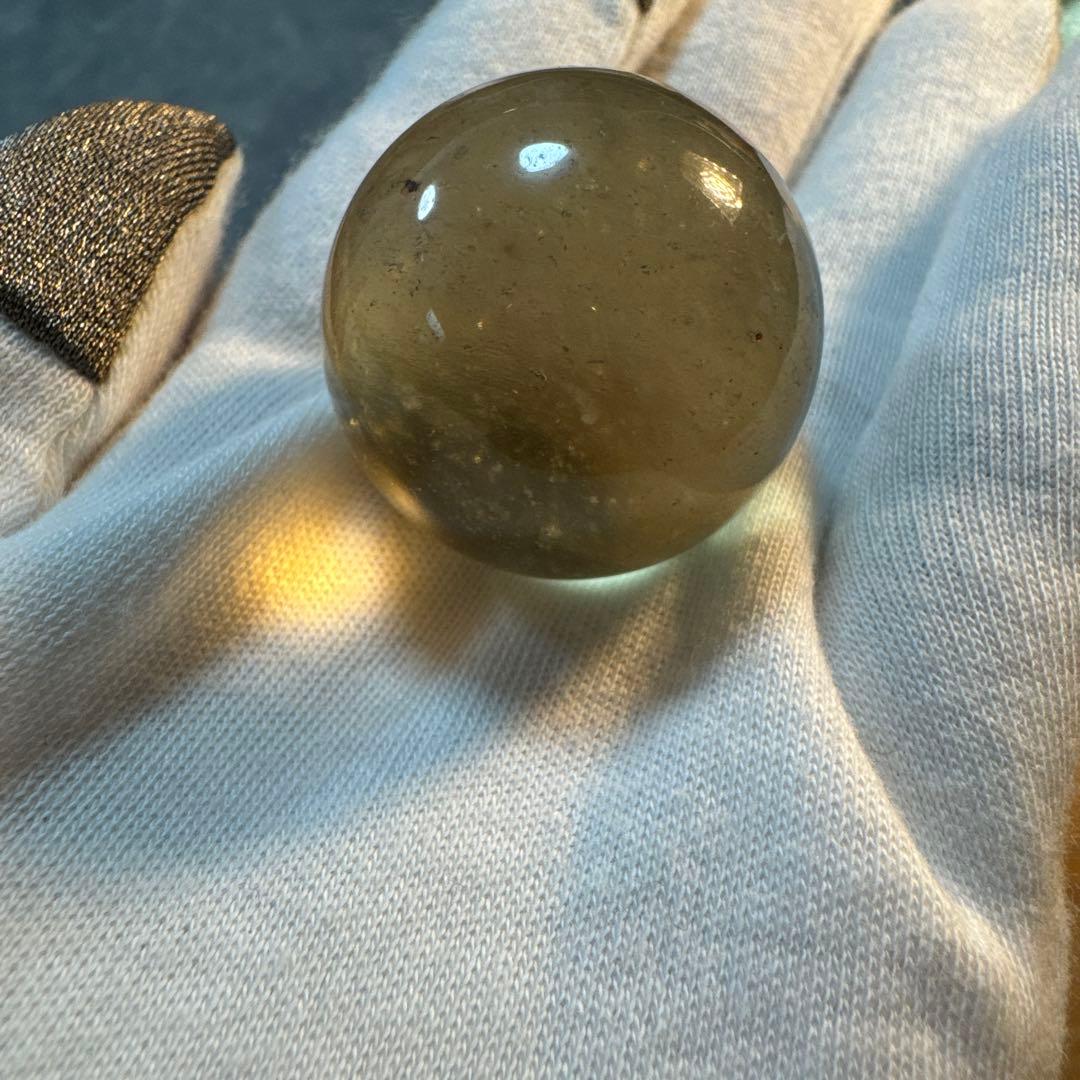 リビアングラス　スフィア　貫通穴なし　隕石