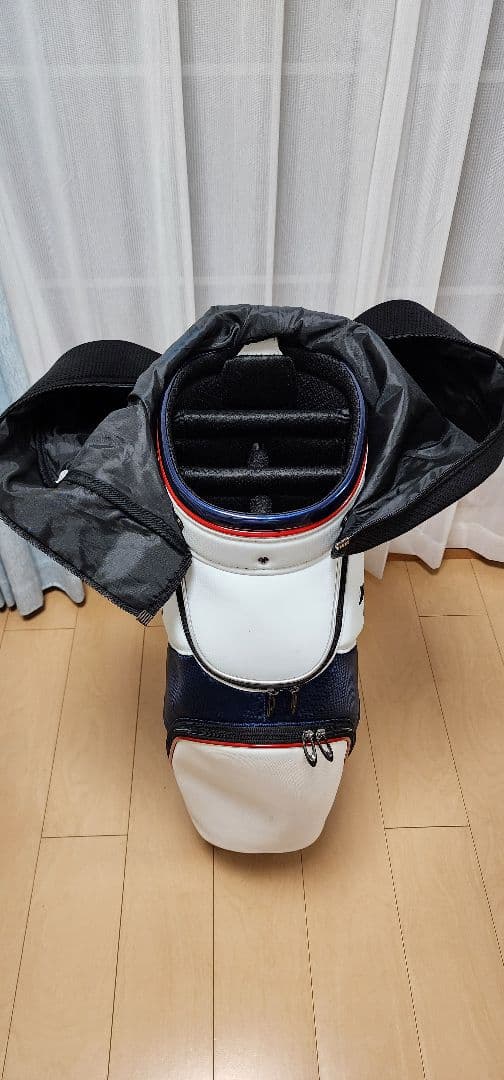 BRIDGESTONEキャディバッグ軽量ベーシック2024年モデル CBG422