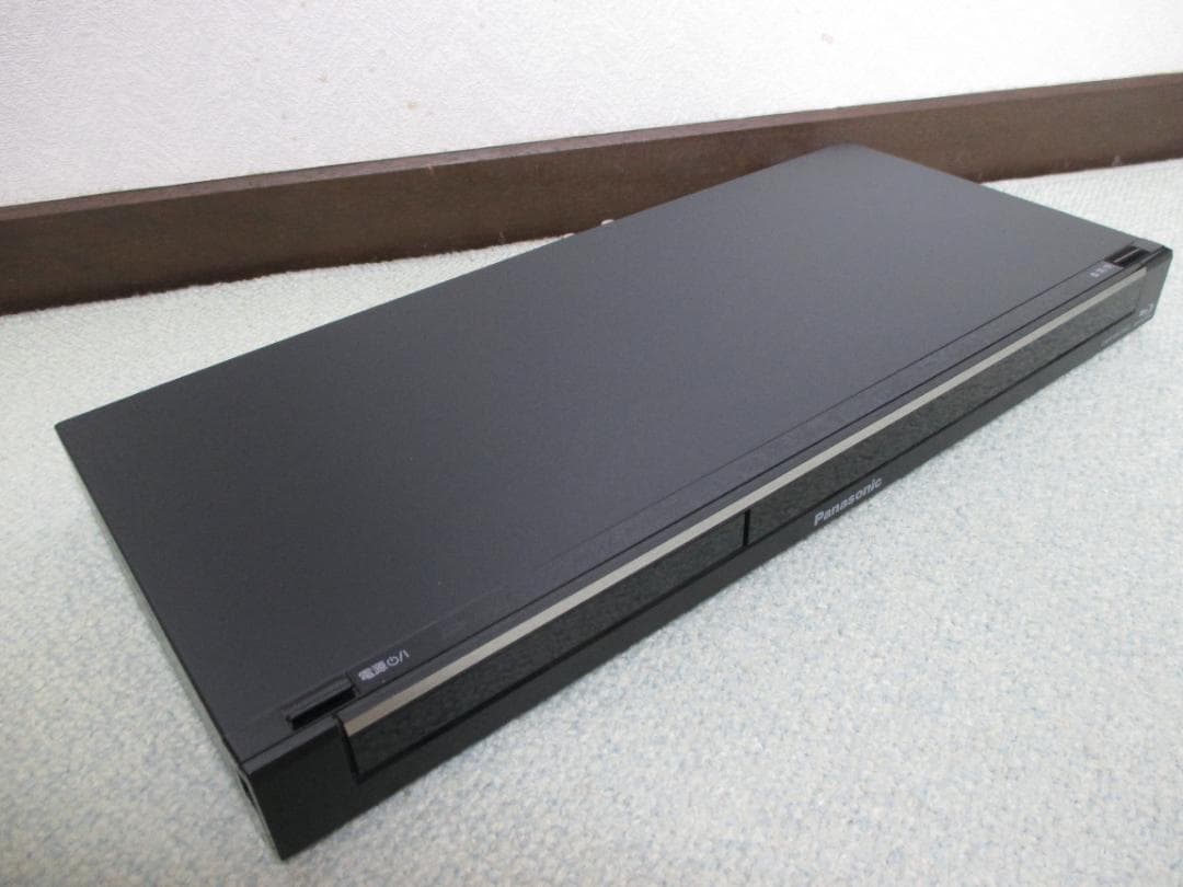 超美品Panasonic1TB 2チューナー BDレコーダーDMR-BWT660
