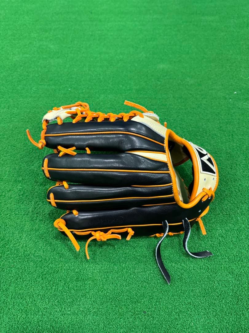 今が大チャンス❗️ AG硬式特殊重心グローブ　オーダー外野用VREAXシール加工済