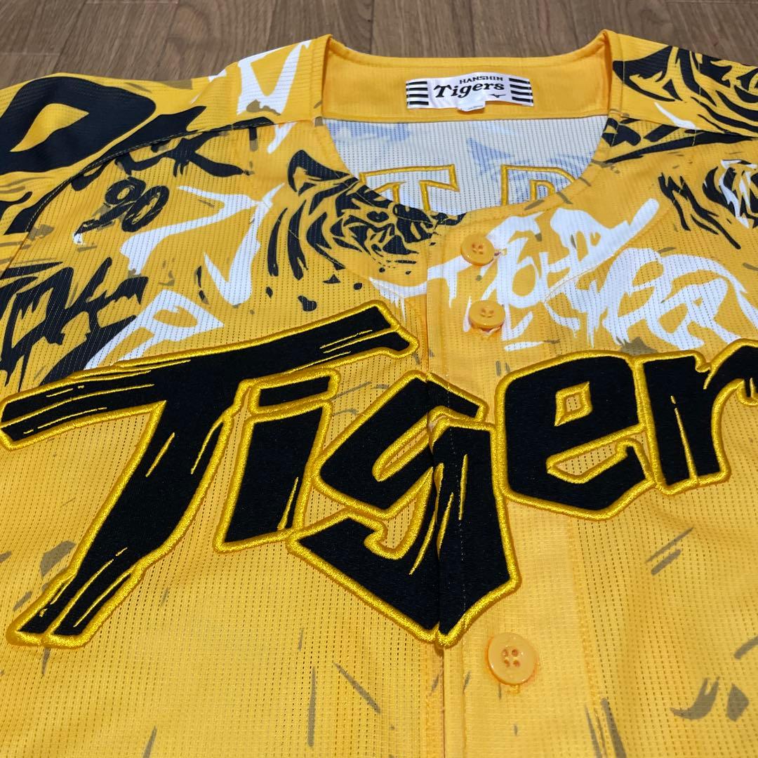 Lサイズ】阪神タイガース 佐藤輝明選手 レプリカユニフォーム ウル虎の夏
