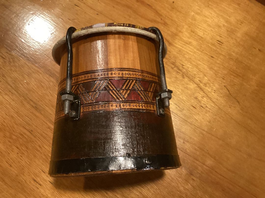 【希少】Lua Rasta 工房製 クイーカ ／バイーア製 彫刻入り