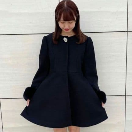 美品】evelyn リボンティペットコート ブラック S - メルカリ