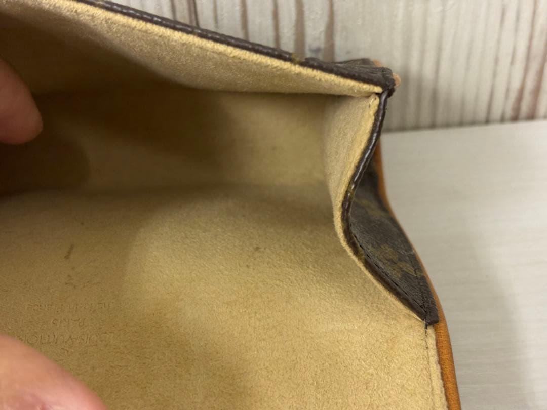 LOUIS VUITTON(ルイヴィトン)