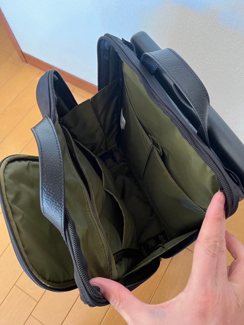 SWANY スワニー／キャリーバッグ／4輪【美品】