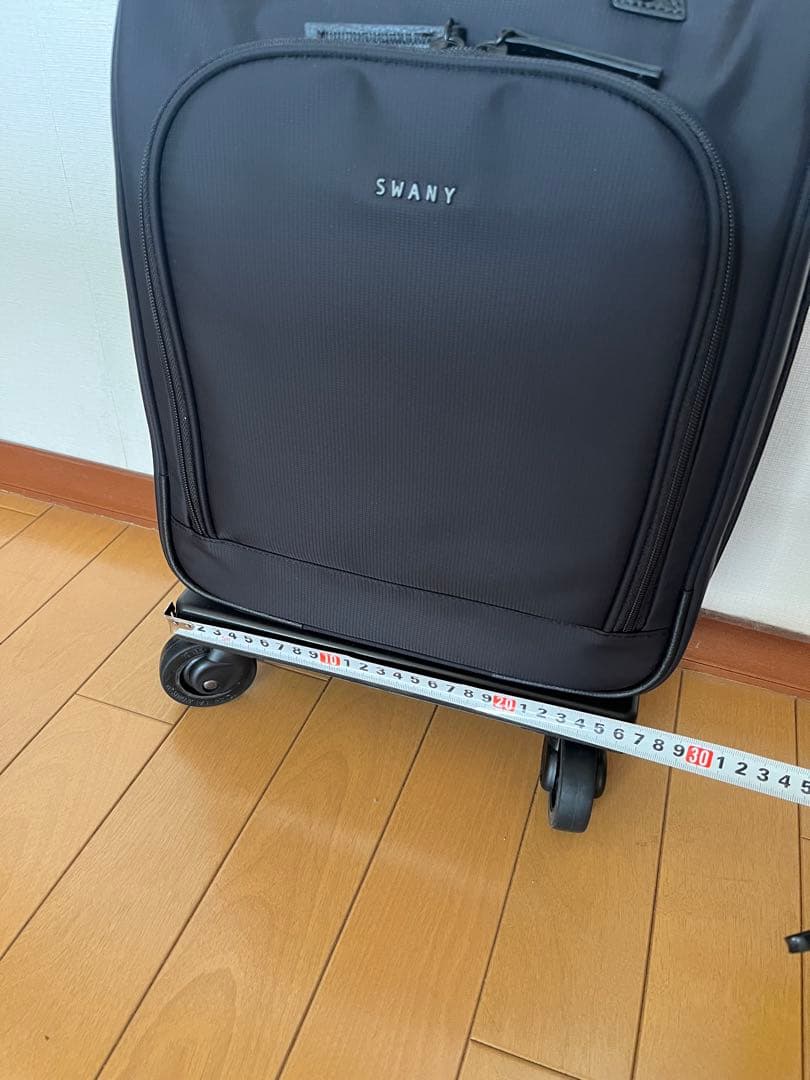 SWANY スワニー／キャリーバッグ／4輪【美品】