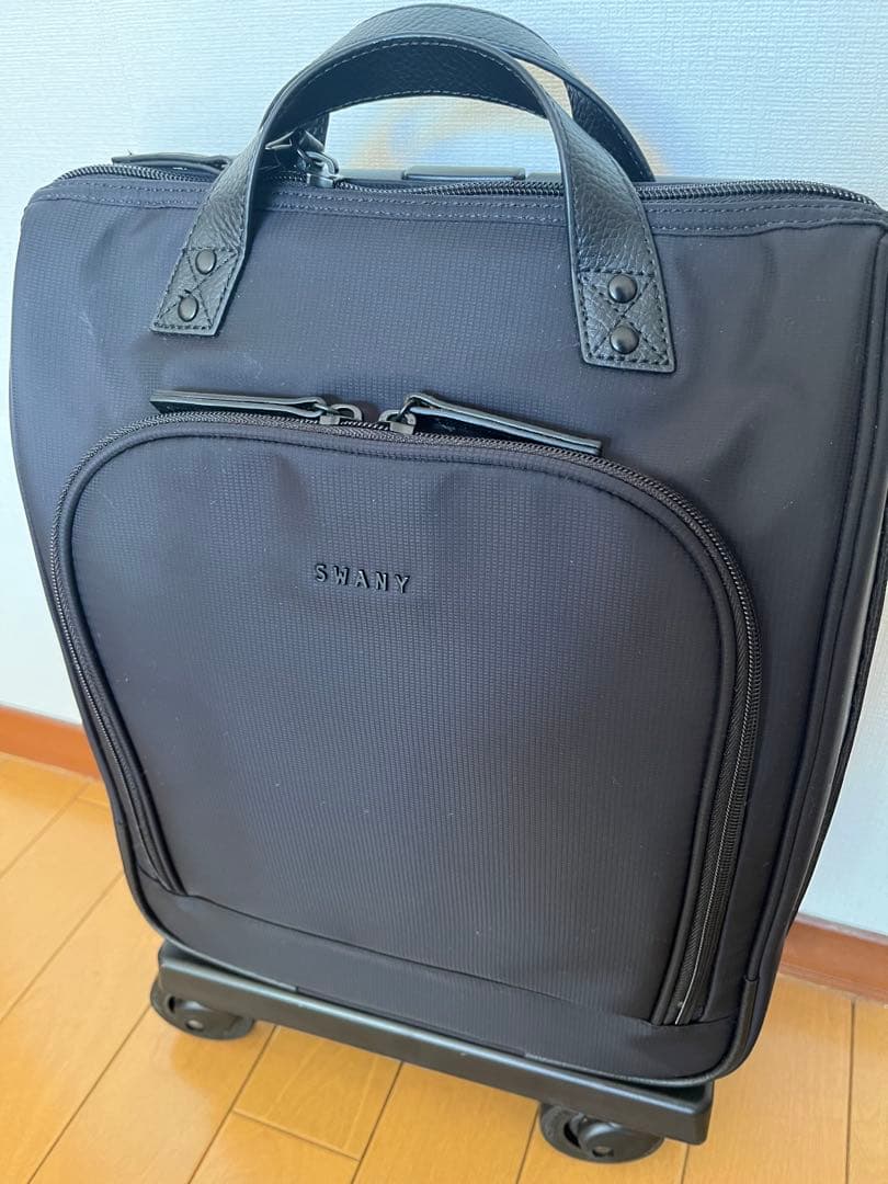 SWANY スワニー／キャリーバッグ／4輪【美品】