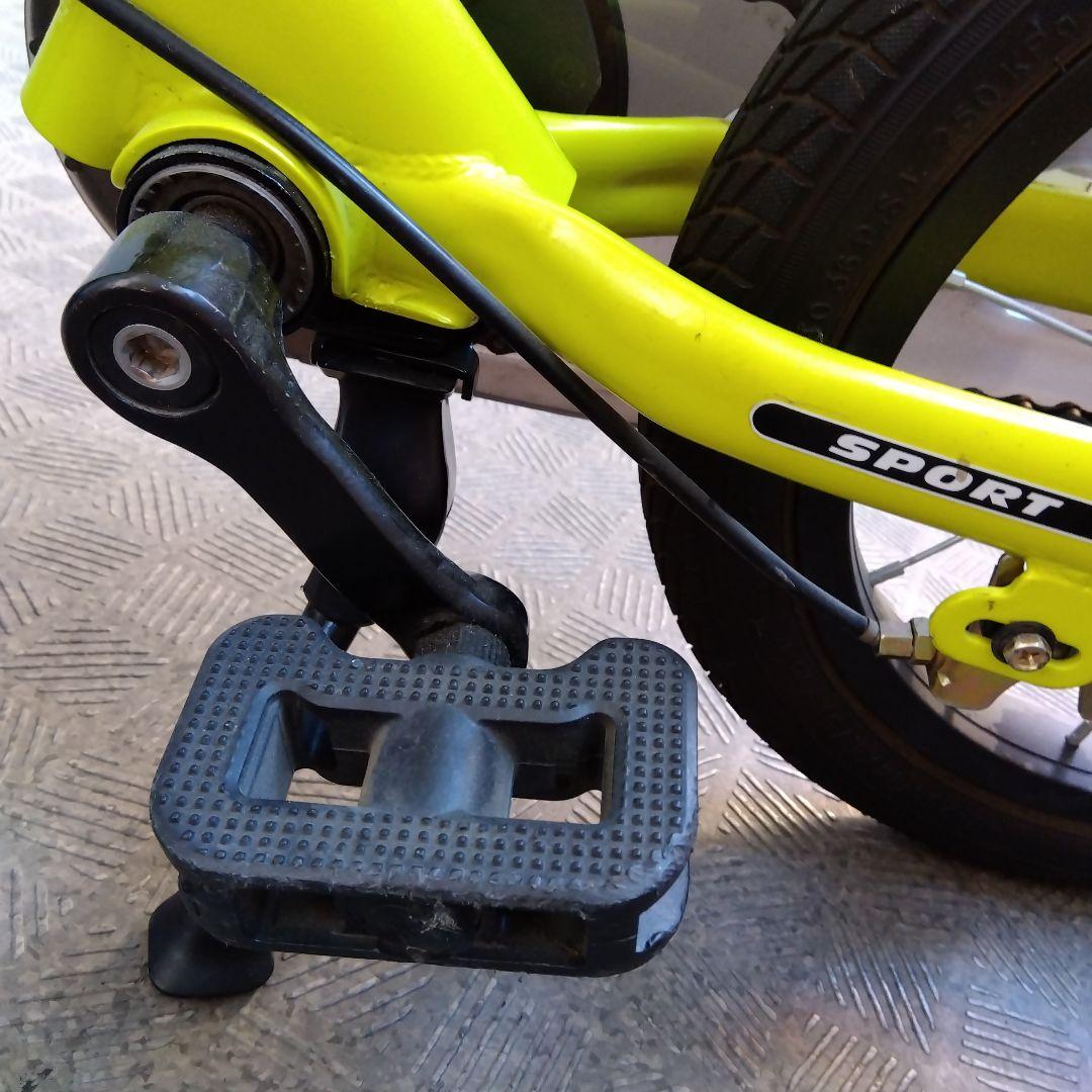 STRIDER ストライダー 14x ライムイエロー スタンド付