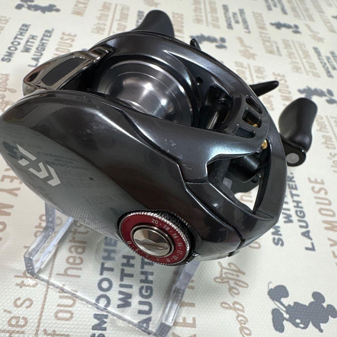 ダイワ TATULA(タトゥーラ) SV TW 7.3L 左巻き