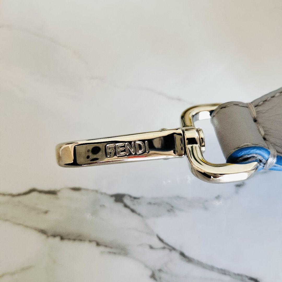 美品☆FENDI フェンディ☆ストラップユー ブルー×ホワイト ラインストーン