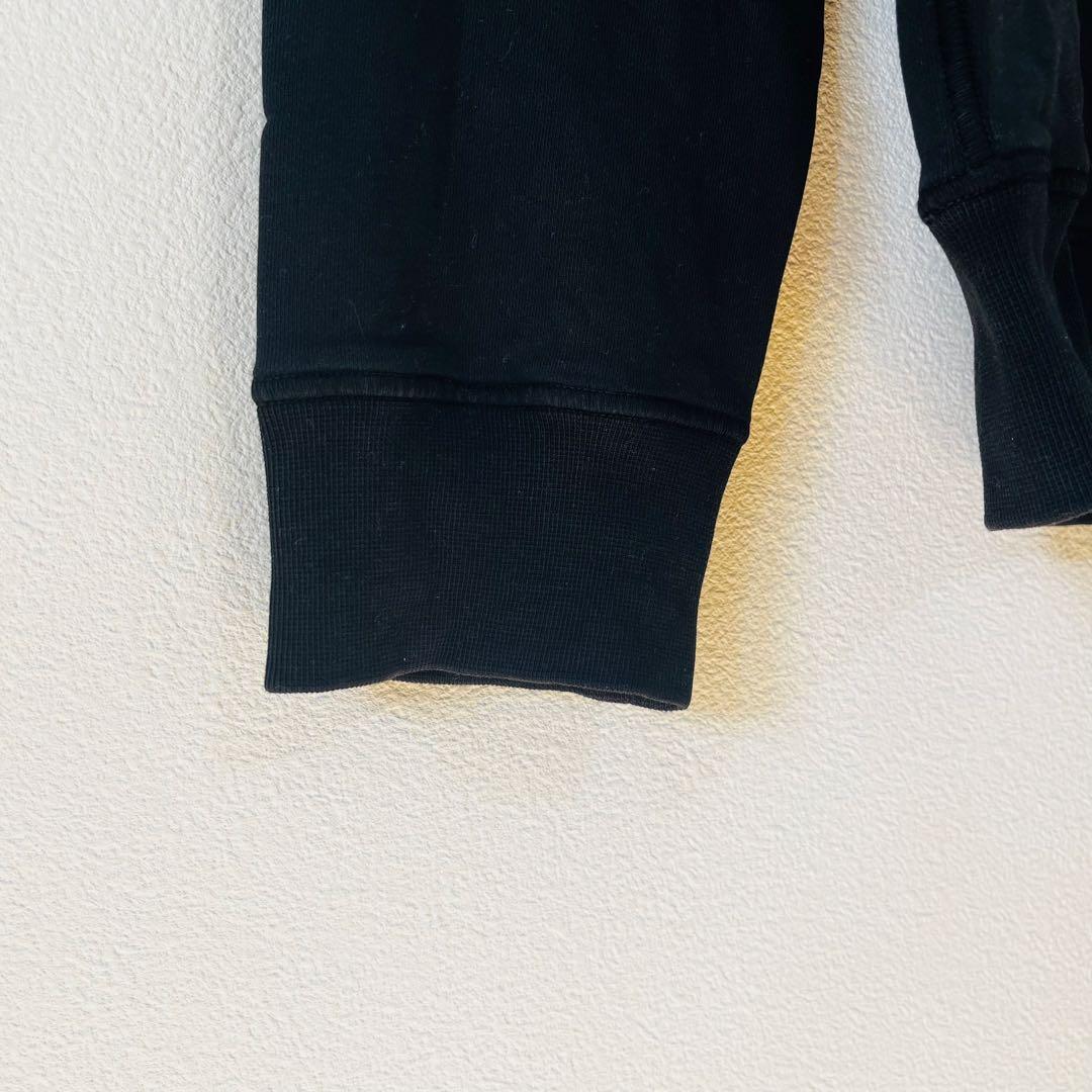 Stone  ブラック クルーネック トレーナー