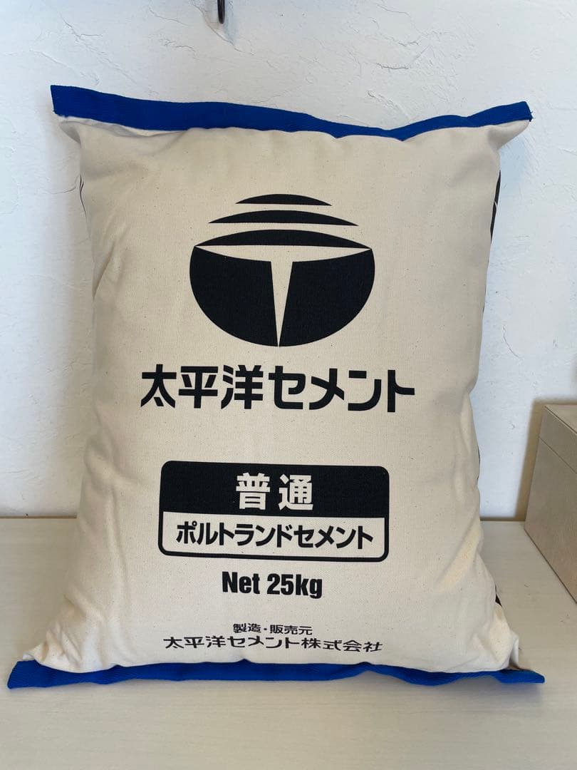 非売品 未使用品 レア 太平洋セメント クッション - メルカリ