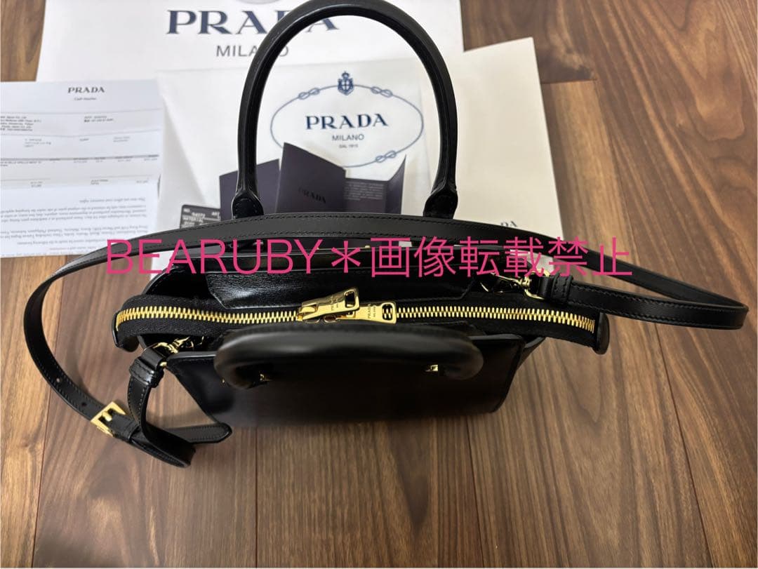 PRADA＊確実本物！本革ショルダーハンドバッグ 未使用
