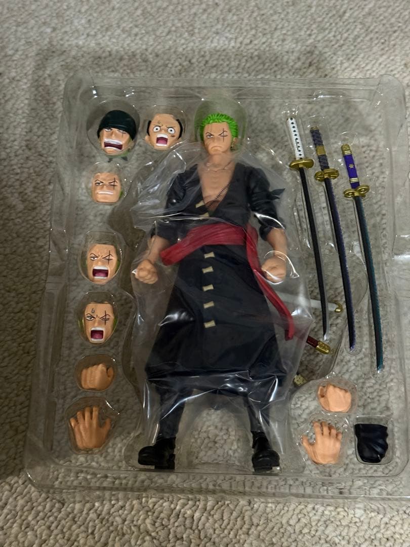 S.H.Figuarts ロロノア・ゾロ -鬼ヶ島討入-