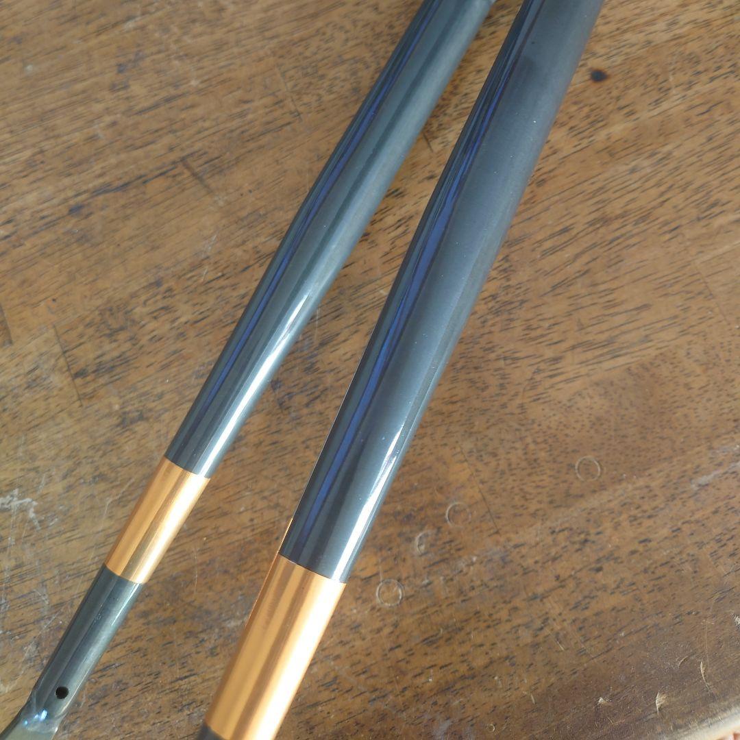 TYRANT LEGACY フロントフォーク