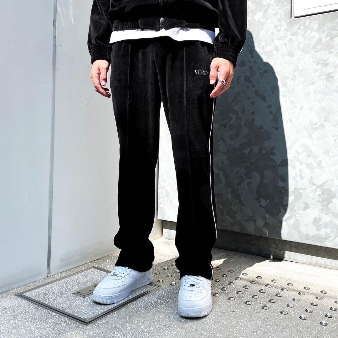 VÉRONICA (ヴェロニカ) ベロアセットアップ ブラック - メルカリ