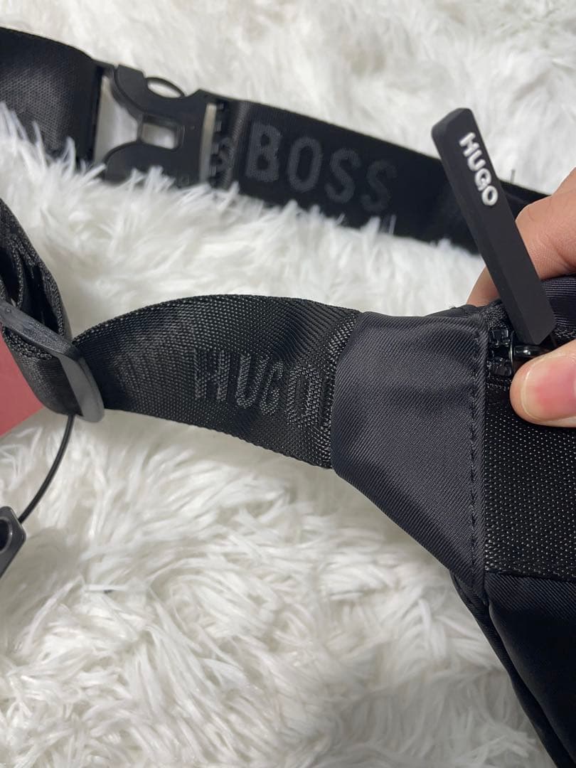 新品未使用 HUGO BOSS ヒューゴボス ボディバッグ ウエストバッグ 黒