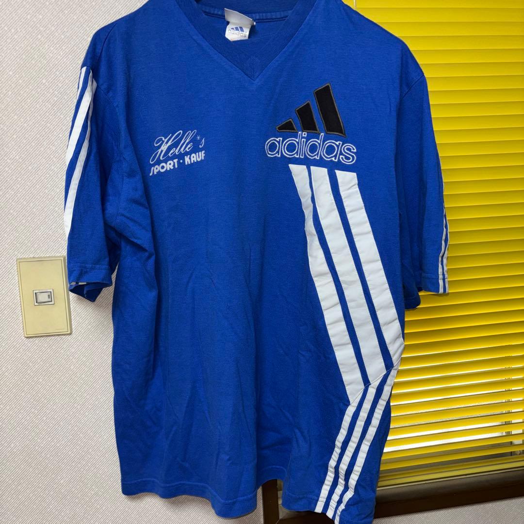 adidas 青 Vネックシャツ ストライプ - メルカリ