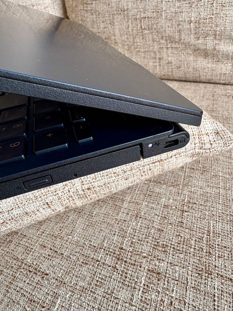 Windowsノート本体 LAVIE AMD Ryzen 7 5700U Series Radeon