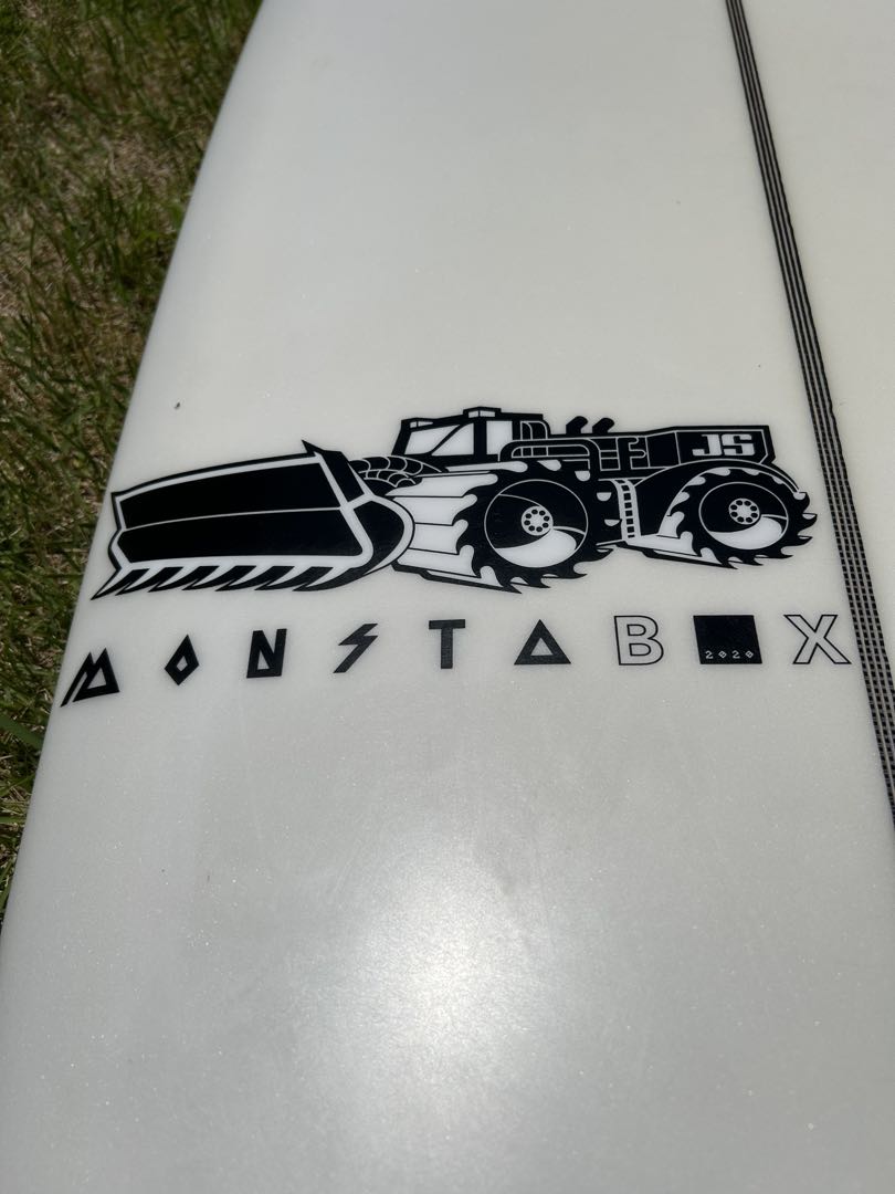 美品　JS MONSTA BOX 2020 5’8 26,3L