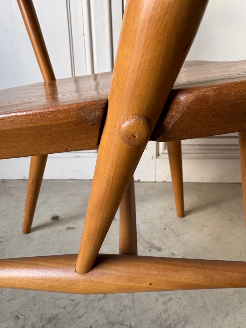 アーコール　カウホーン　ラダーバックチェア