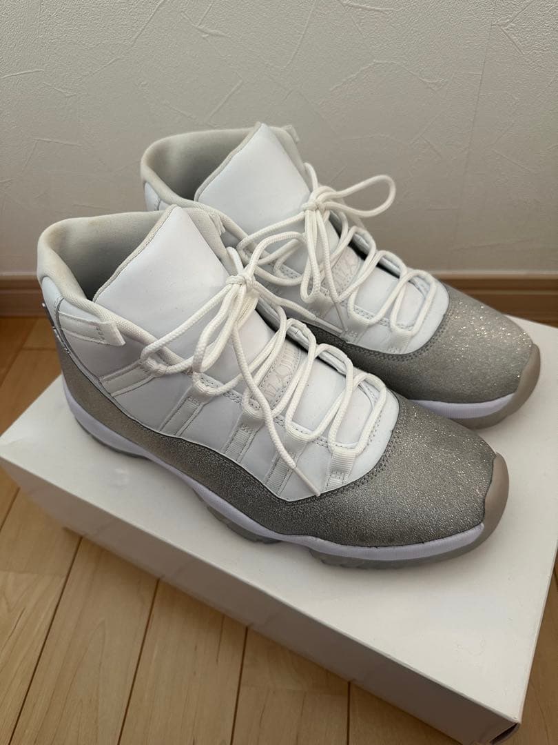 シューズ(男性用) NIKE WMNS AIR JORDAN 11 RETRO 27.5cm