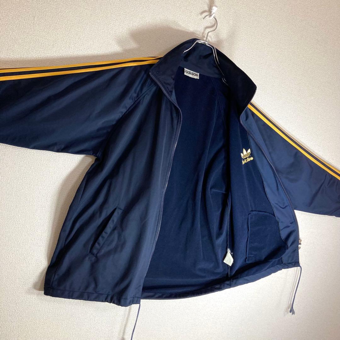 adidas ネイビー ジップアップ　トラックジャケット　刺繡ロゴ　3本ライン