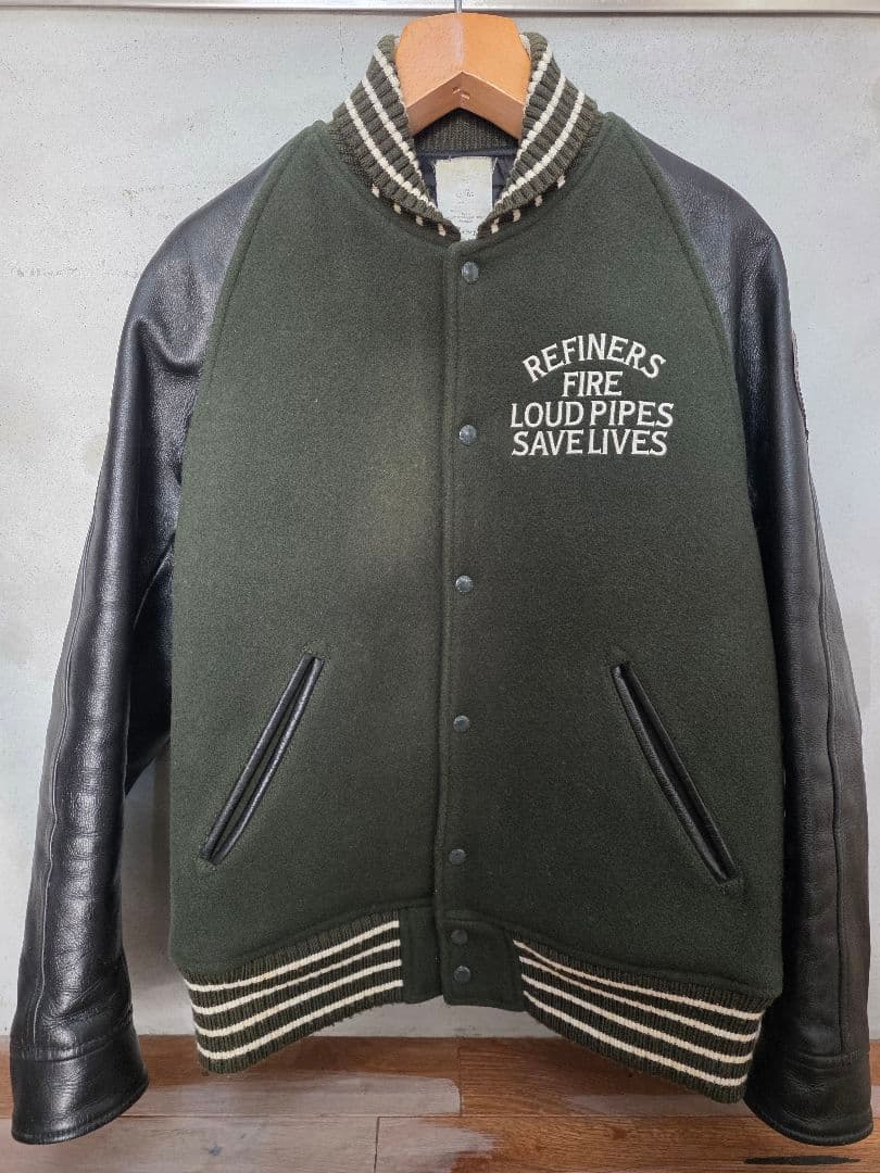 cootie スタジャン オリーブグリーン