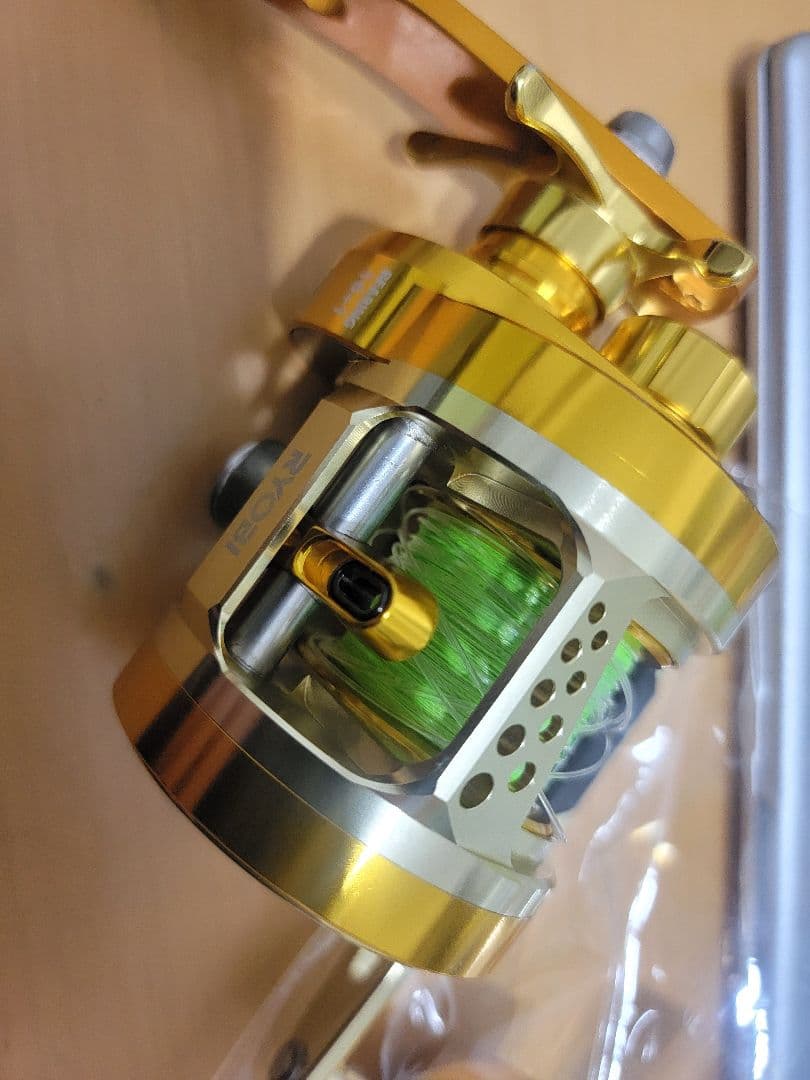 リョービ　RYOBI　バリウス30gr ジギング　No.1