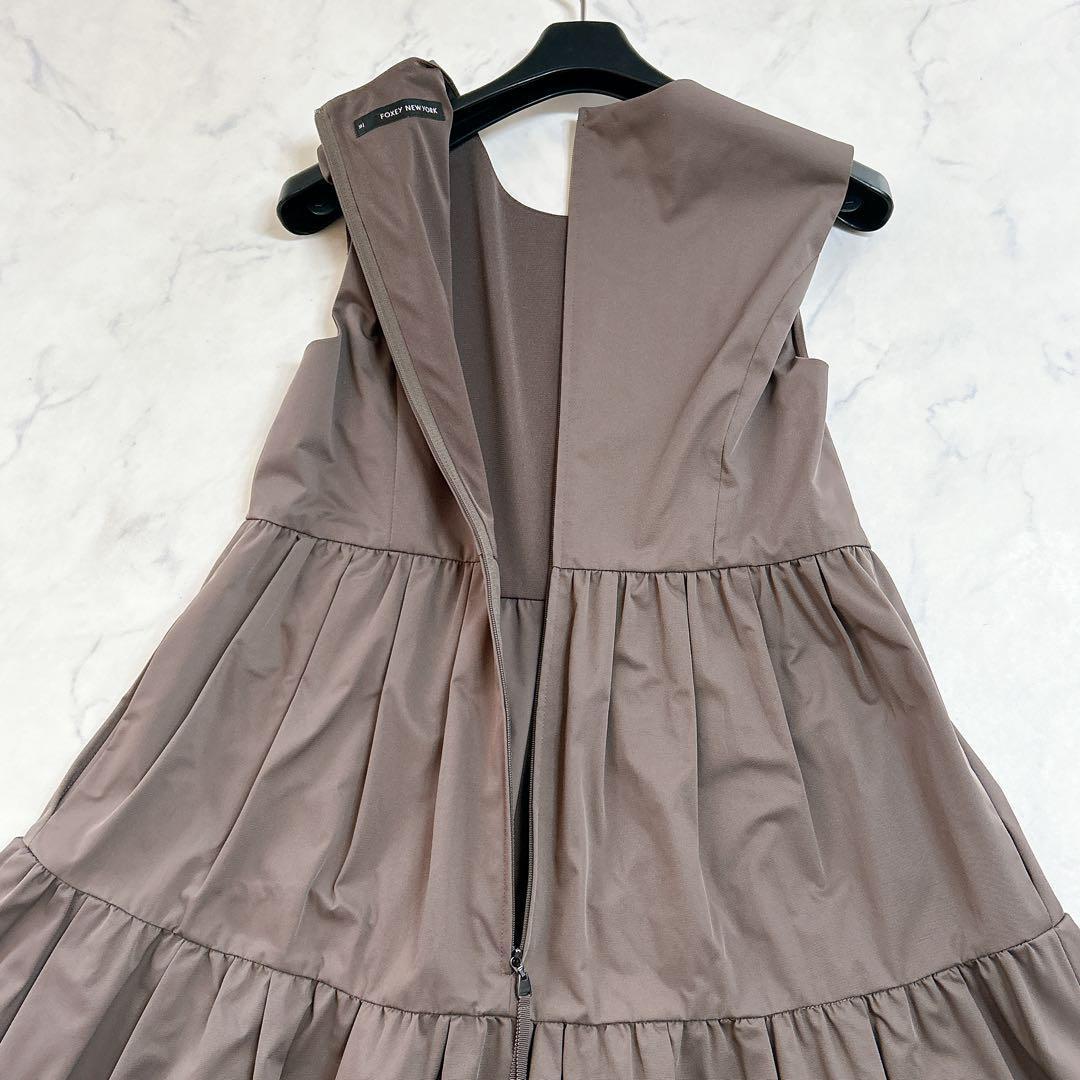 美品 フォクシー レディドール ティアードワンピースドレス 38 伸縮 ロゴ刻印