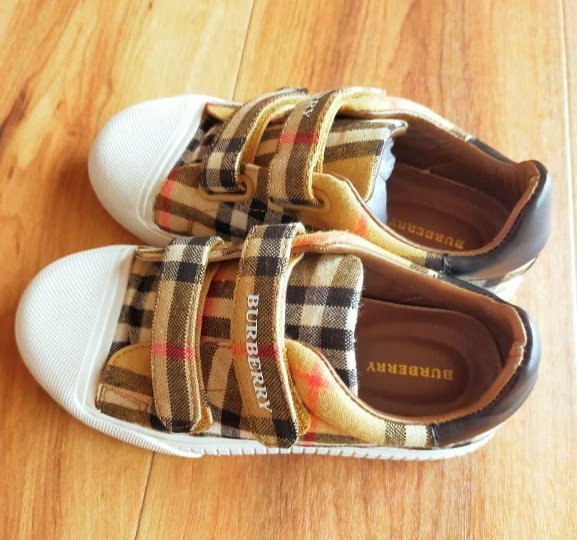 ＊専用＊BURBERRY＊スニーカー