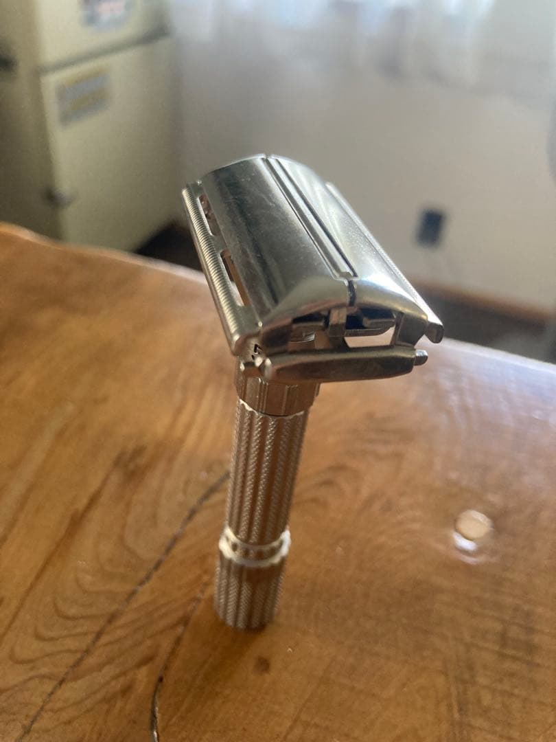 信行 【1960年代物 ビンテージ 希少】 ジレット替え刃６箱付き‼︎